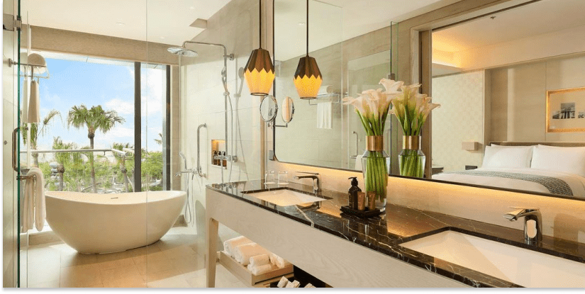 luxurious bathroom