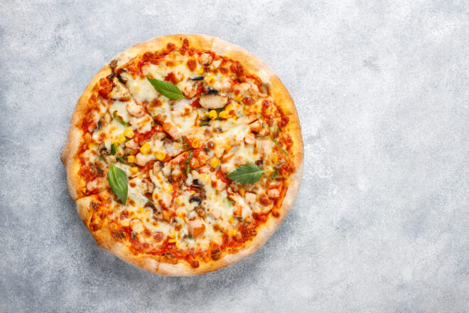 topping pizza