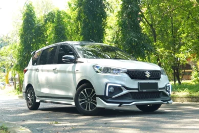 memilih mobil keluarga