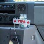 Memberi tip